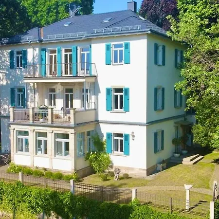 Cosy In Der Herbstes Segen Im Elbhang Von Loschwitz Dresden